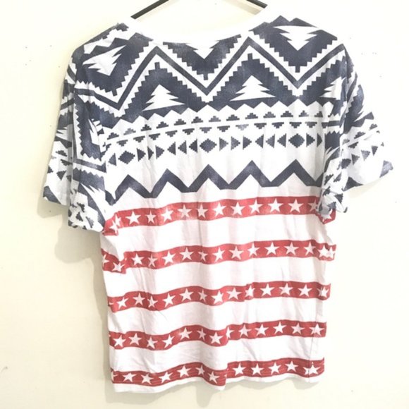 Round neck lightweight short sleeve T-shirt - Picture 2 of 2